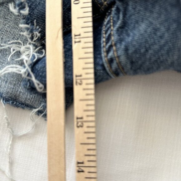 Garage Denim Festival Distressed Women's High Waist Blue Jean Shorts Size 7 - Picture 4 of 7